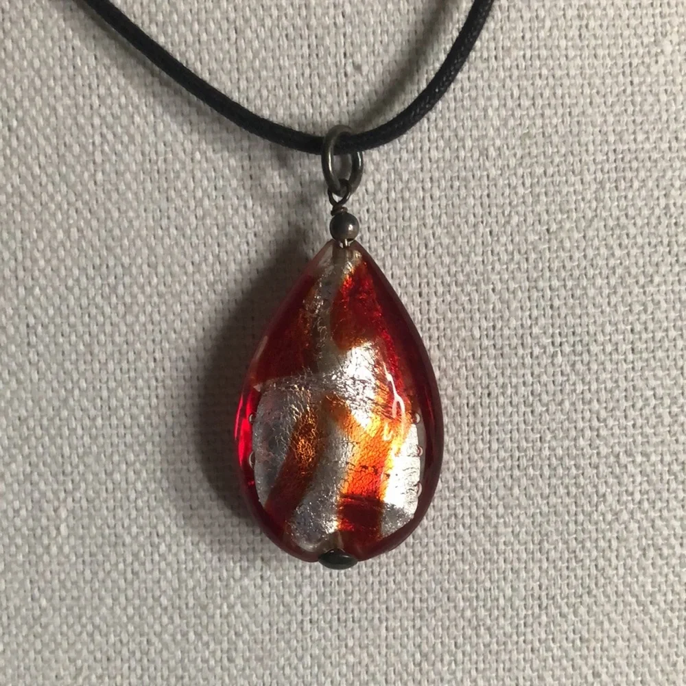 Murano Glass Red & Silver Teardrop Pendant - Picture 5 of 11